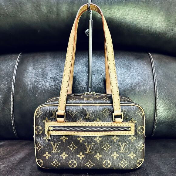 Brand New Louis Vuitton Cite MM - Picture 1 of 16